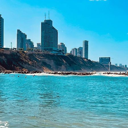 C Tower Apartments Netanya Exterior photo