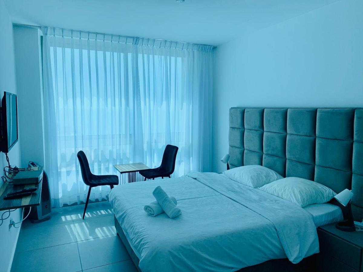 C Tower Apartments Netanya Exterior photo