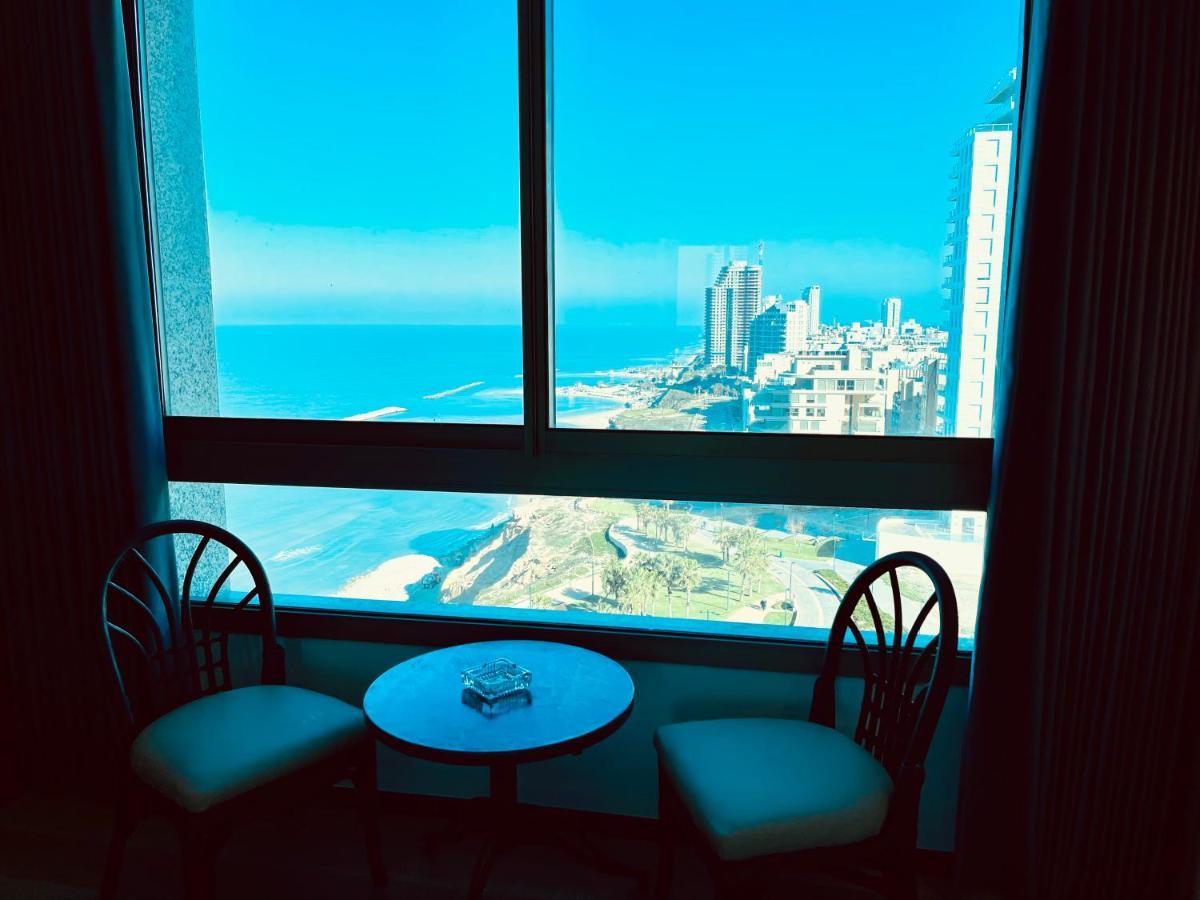 C Tower Apartments Netanya Exterior photo