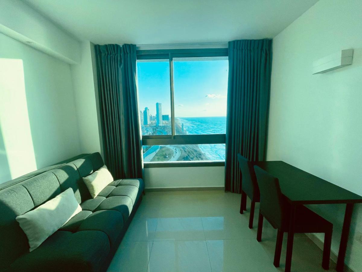 C Tower Apartments Netanya Exterior photo