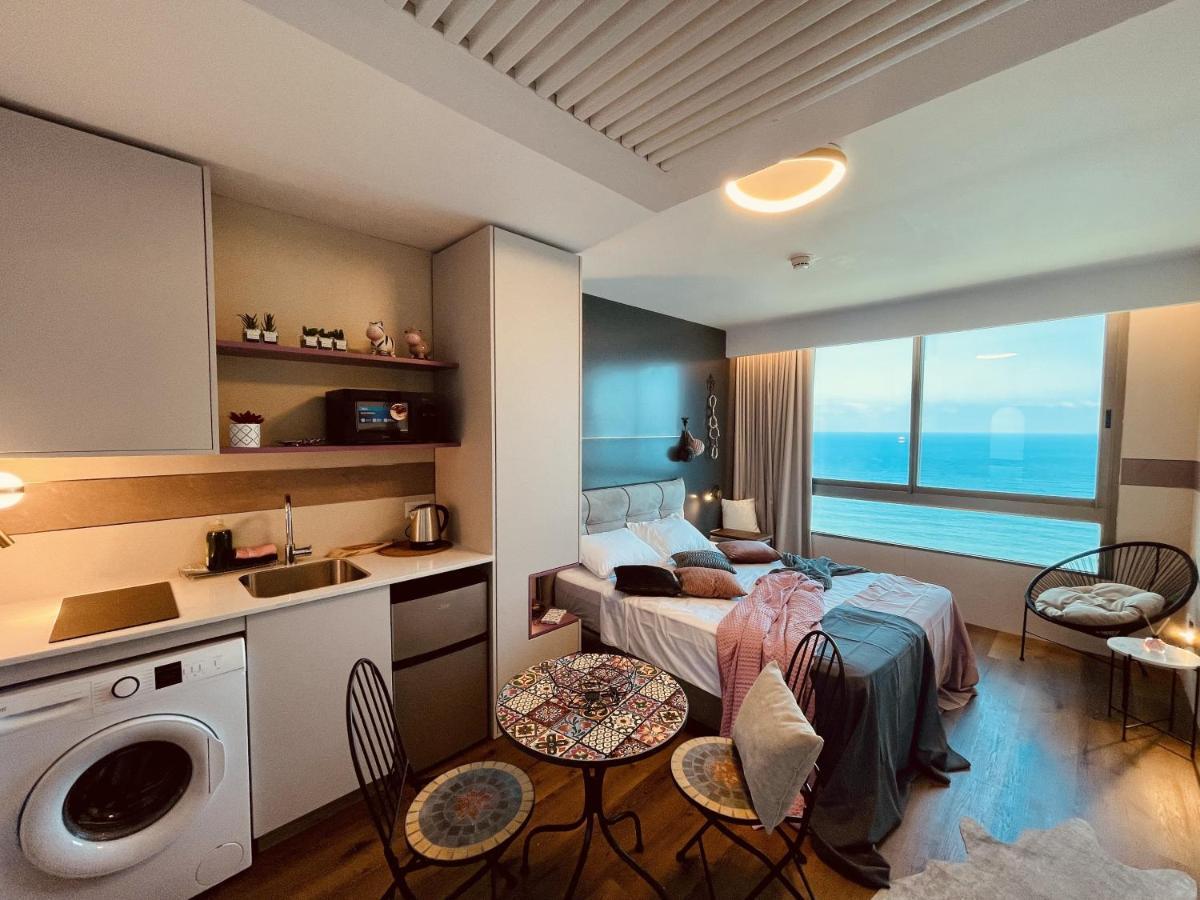 C Tower Apartments Netanya Exterior photo